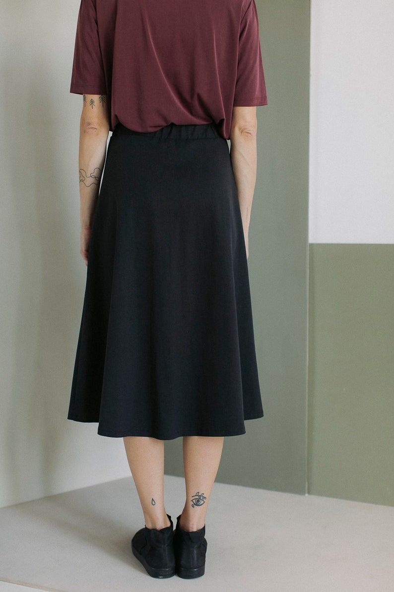 Minimalista carbón negro midi algodón y falda envolvente lyocell TWILL imagen 3