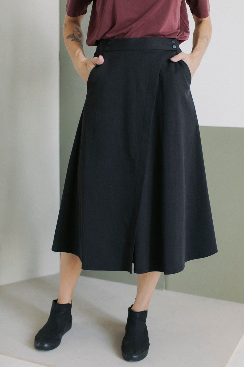 Minimalista carbón negro midi algodón y falda envolvente lyocell TWILL imagen 2