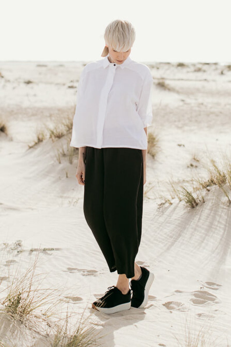 GOYA white crop shirt