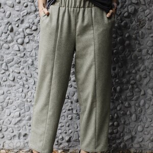 Minimalistic linear green woolen trousers LISBOA image 3