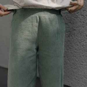 Sage green corduroy wide minimalistic pants comfortable trousers WEEKEND zdjęcie 5