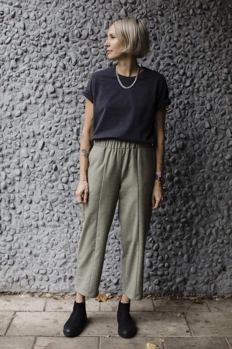 Minimalistic linear green woolen trousers LISBOA image 9