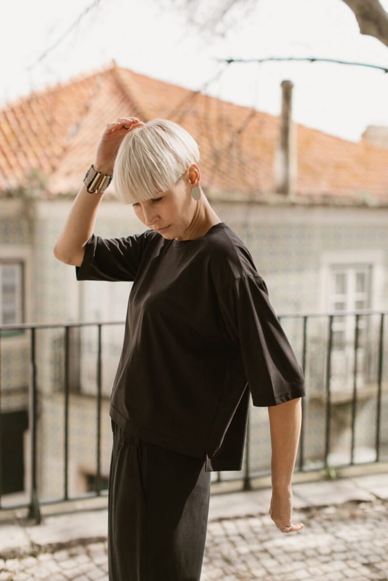 Minimalistic black modal oversized t-shirt MIX image 3