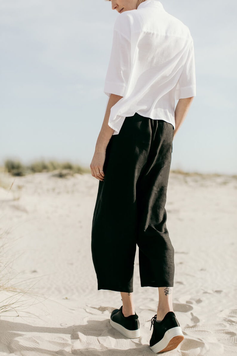 GOYA white crop shirt