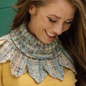 Lisbeth Dickey Pin-Loom Weaving and Knitting Pattern