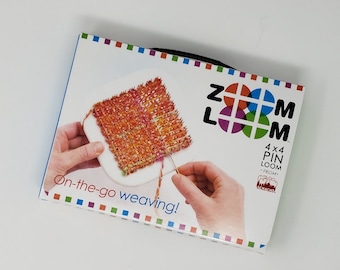 Schacht Zoom Loom - 4" x 4" Pin Loom Kit