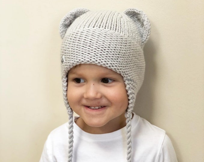 1-2 gadi - Gaiši pelēka lāčuka ziemas cepure bērnam - gatava sūtīšanai