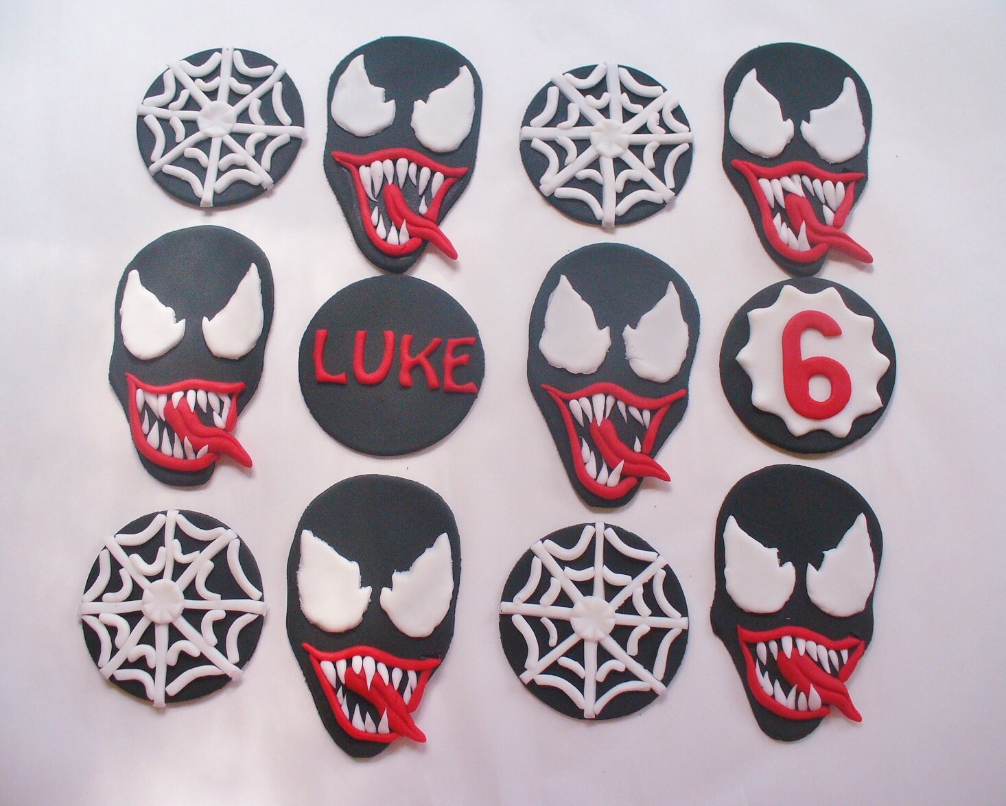 12 VENOM Fondant Cupcake Toppers Personalized Etsy