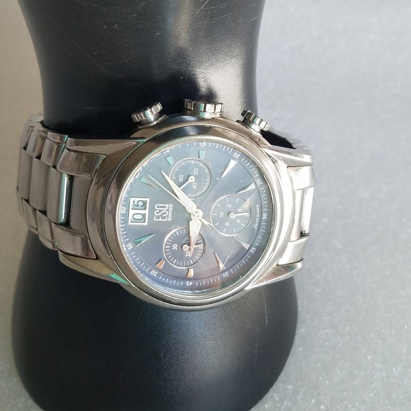 Pre-Owned ESQ Movado Men's Chronograph Quartz Watch Gift For Dad Movado Silver Steel Case Watch With Gray Chronograph Dial And 3 Crowns