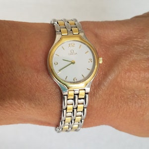 18K Ladies OMEGA Deville Watch With White Round Mother of Pearl