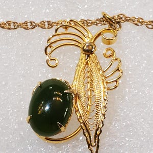 Vintage Nephrite & Filigree Gold Tone Metal Pendant Necklace on Citation DDL Chain