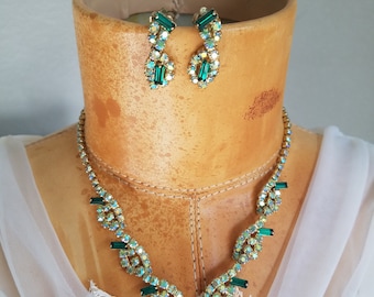 Vintage Bride's Green Aurora Borealis Choker & Clip-On Earrings Set