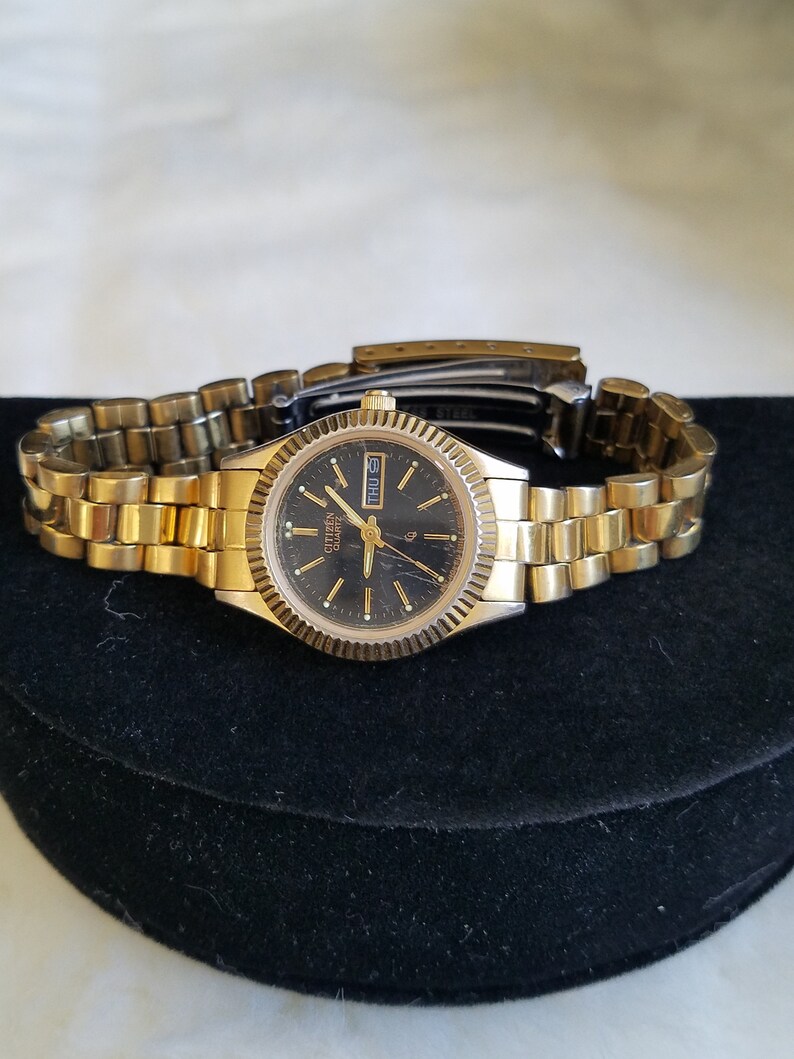 citizen watch gold and silver