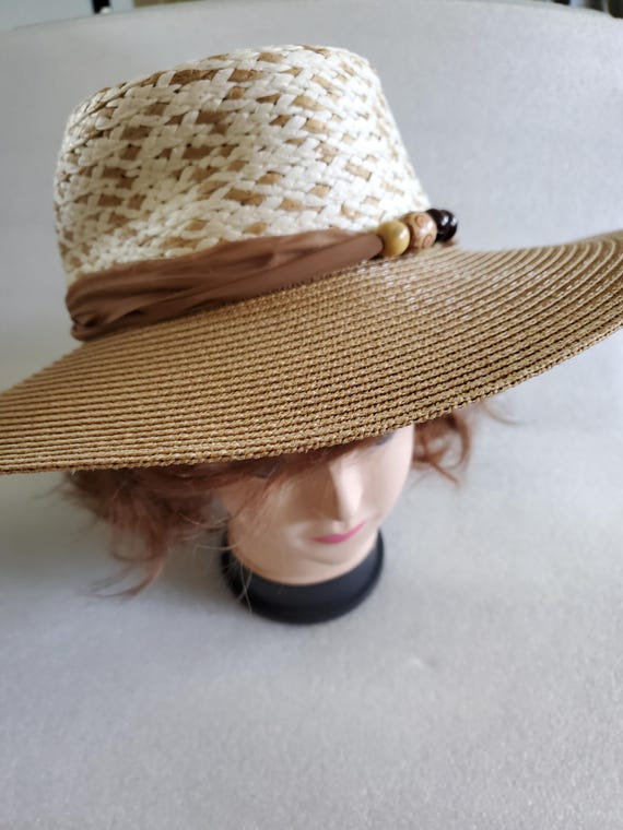 Floppy Wide Brim Yago Sun Hat: Packable Beach Hat W/ Beaded  display picture 3