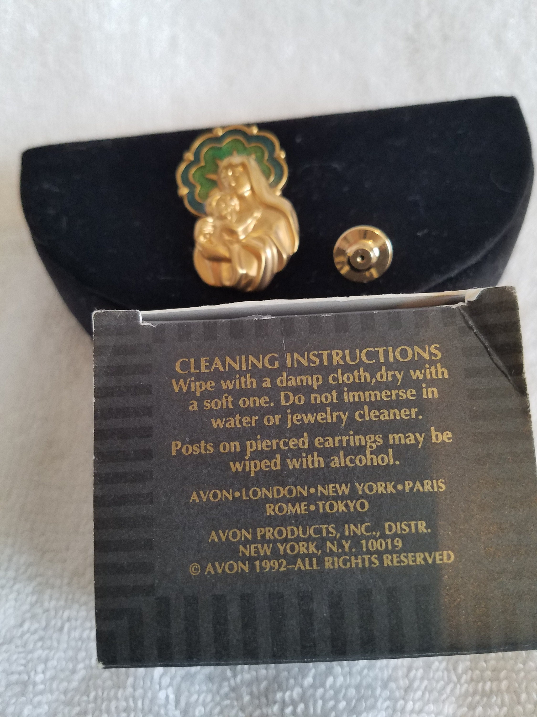 Spiritual Avon Jewelry Religious Enameled Green Brushed Gold Catholic Relic, Divine 1992 Avon Madonna & Child Tac Pin Nice Xmas Gift