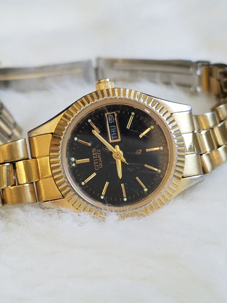 citizen watch gold and silver