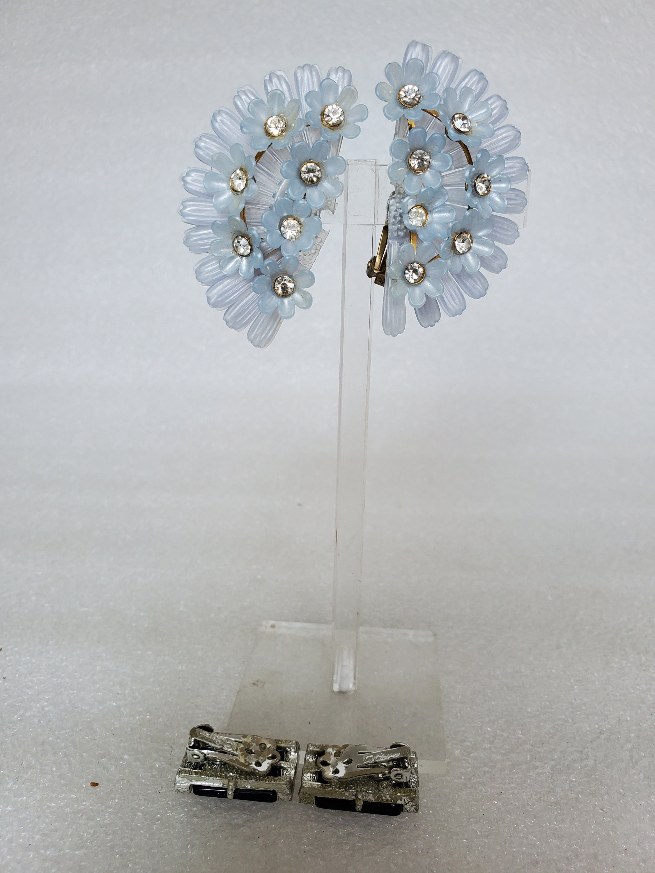 Vintage Coro Blue Moonglow Clip on Earrings: 2 Pairs of 