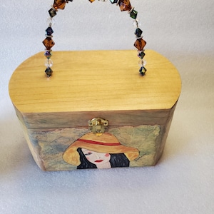 Cartera de madera de los años 70 con asa para damas pintada a mano y adornada con joyas, firmada por Katherine, regalo para ella