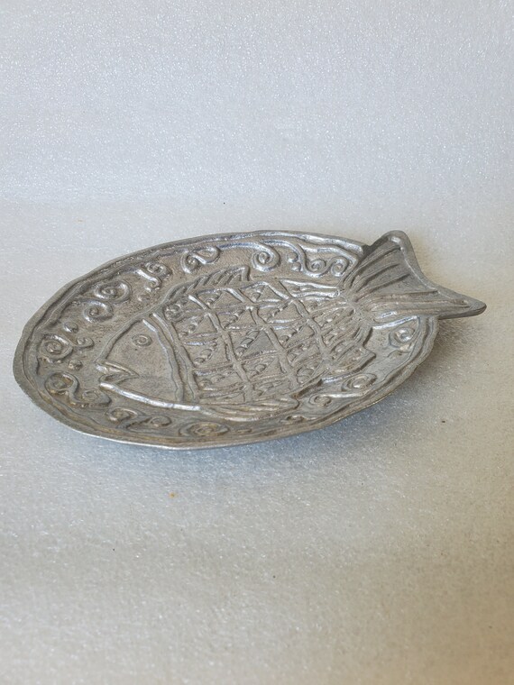 1995 Via Design Silver Tone Metal Fish Dish For F… - image 5