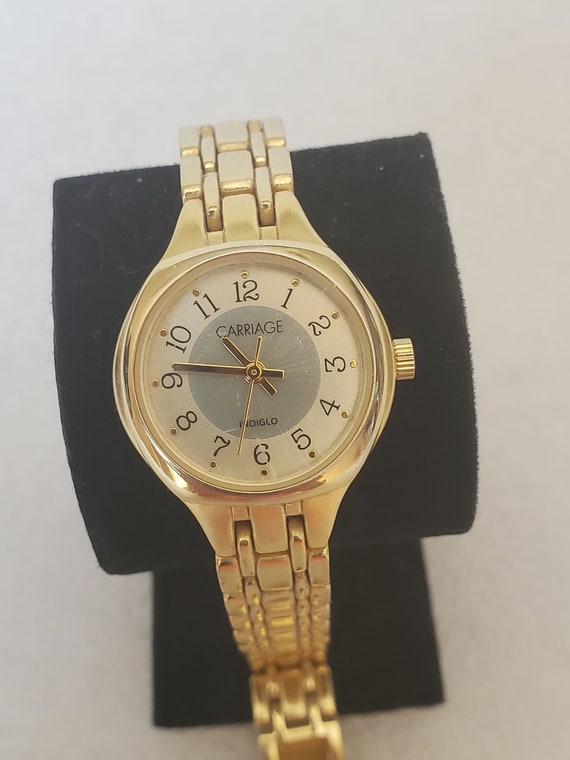 Vintage TIMEX CARRIAGE INDIGLO Gold Tone Watch - WORKS! Vintage Timex Carriage Watch, Gold-Tone, with black Band  main image 4