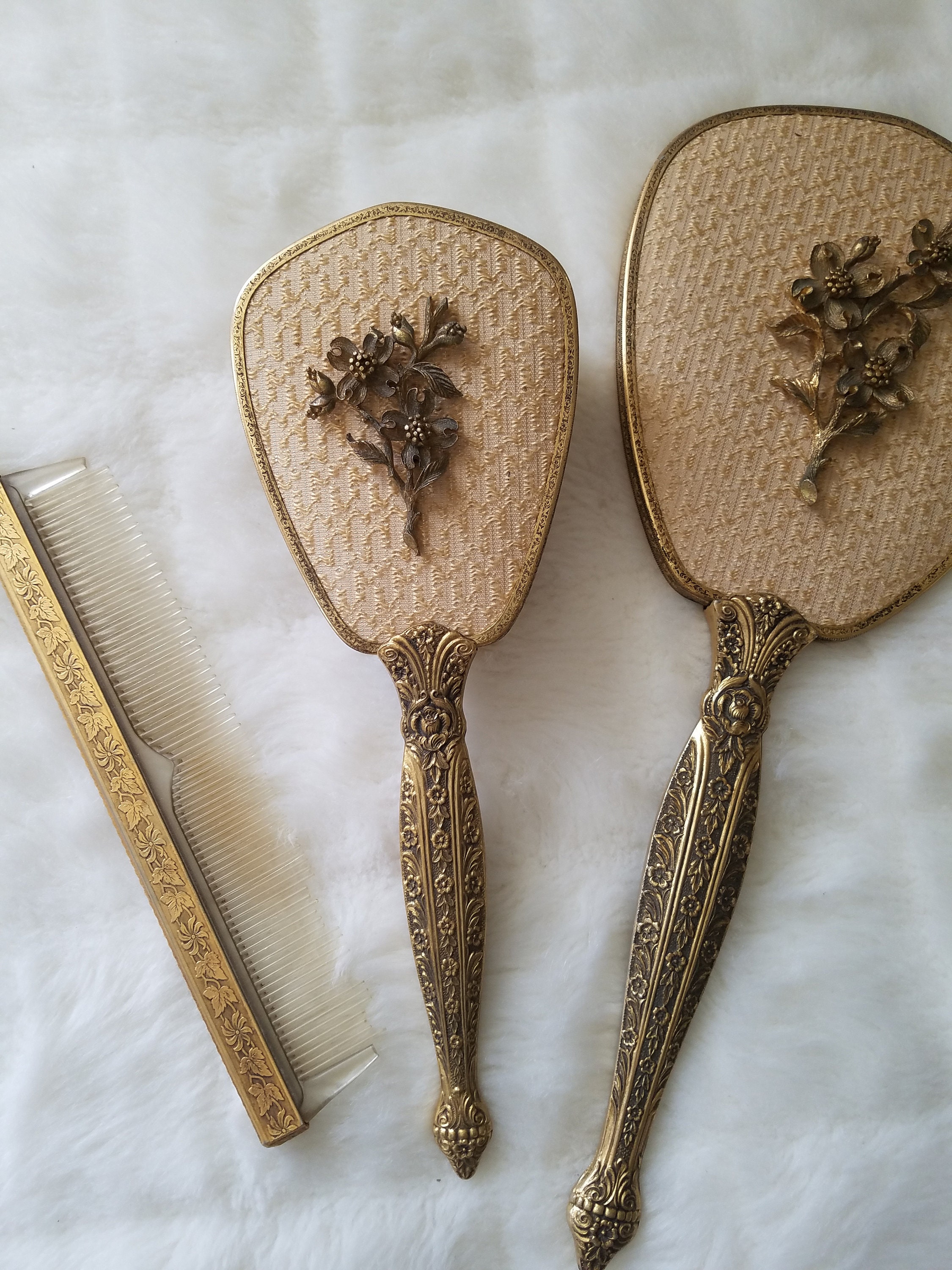 1940s Matson Tan Dogwood Vanity Set: Hollywood Regency Brocade, 3