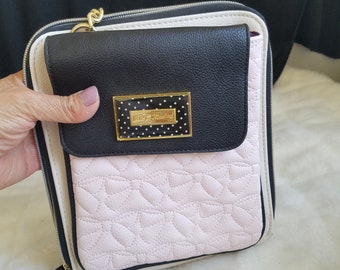 Betsey Johnson Pink With Black Bows Insulted Lunch Crossbody Tote