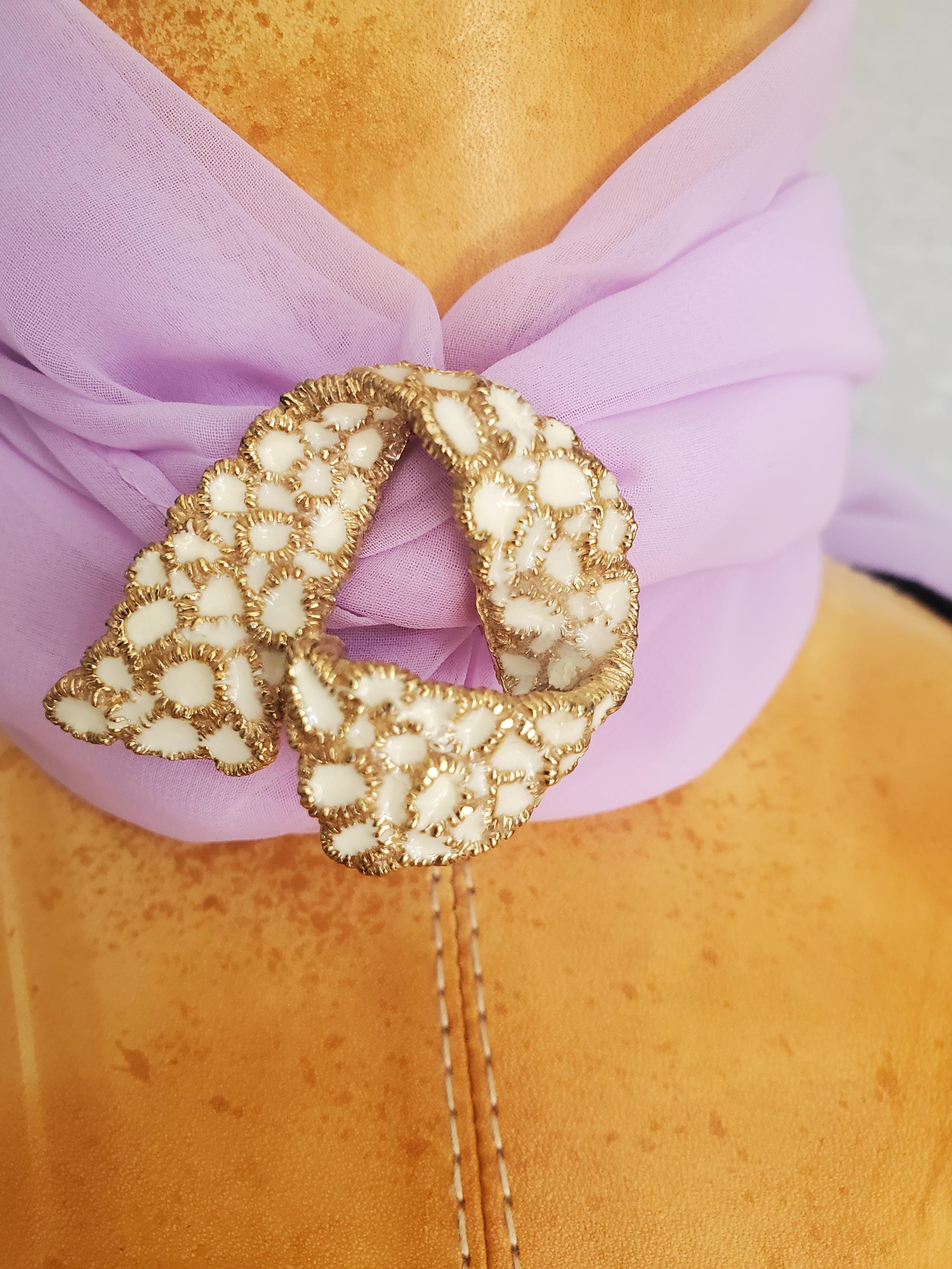 Ciner Brooch - Etsy