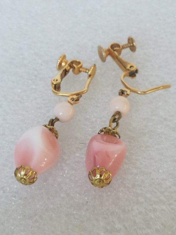 Mid-Century Miriam Haskell Gold-Plated Pink Venet… - image 1