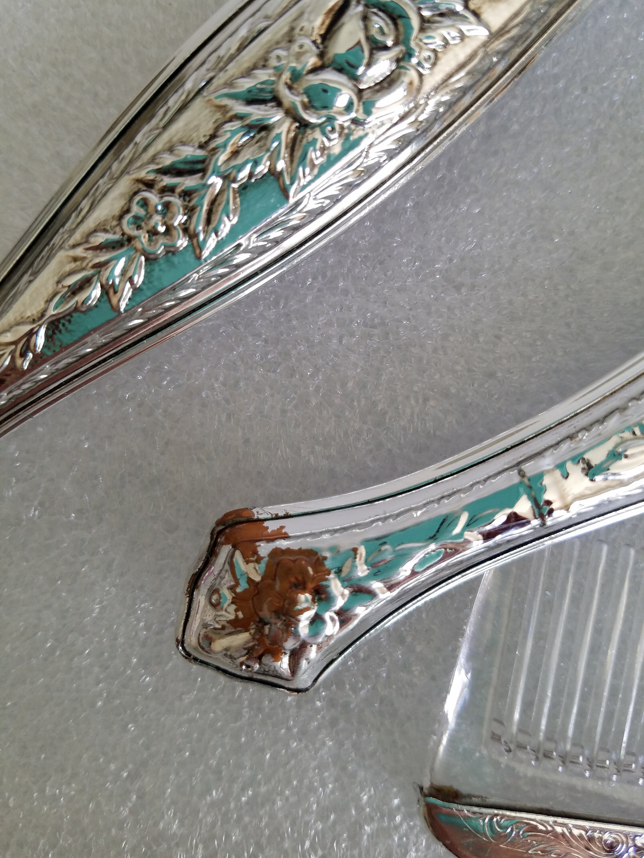 New But Vintage Matson Silver Vanity Set: Dogwood & Bird Hollywood