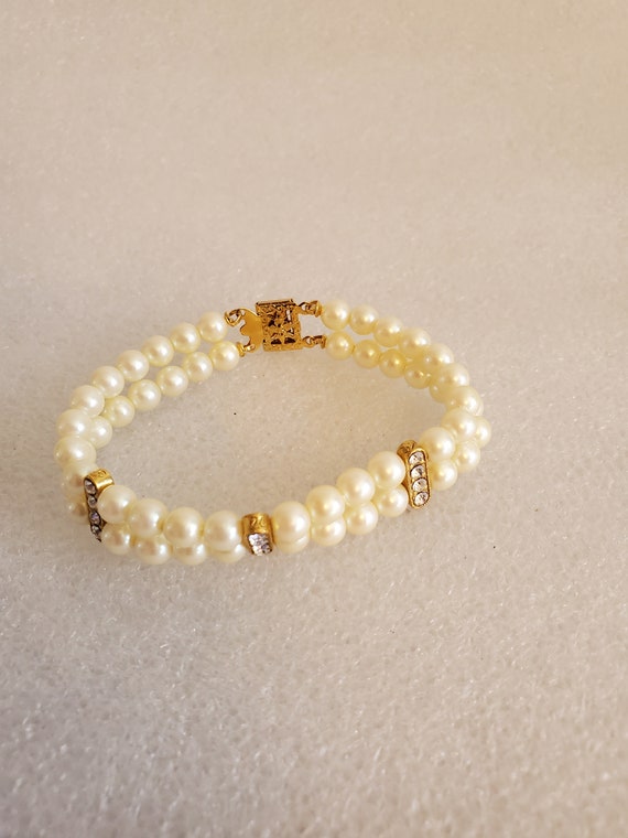 Timeless & Classic Faux Pearl Beaded Bracelet W/O… - image 8