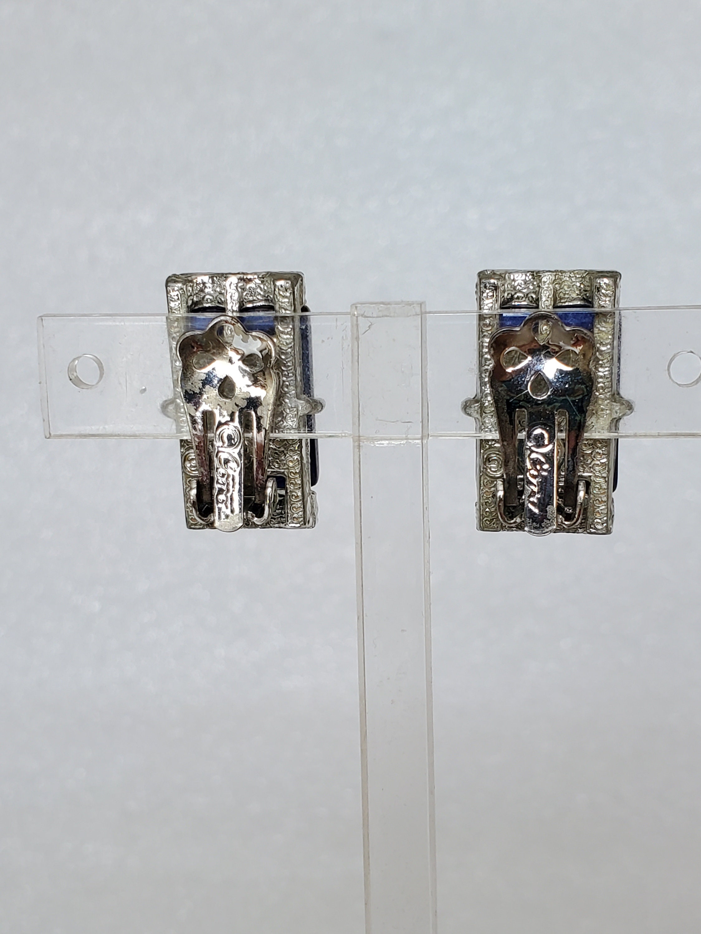 Vintage Coro Moonglow Earrings Blue Silver Tone Clip On 1950s 1950s Coro Light Blue Earrings main image 4