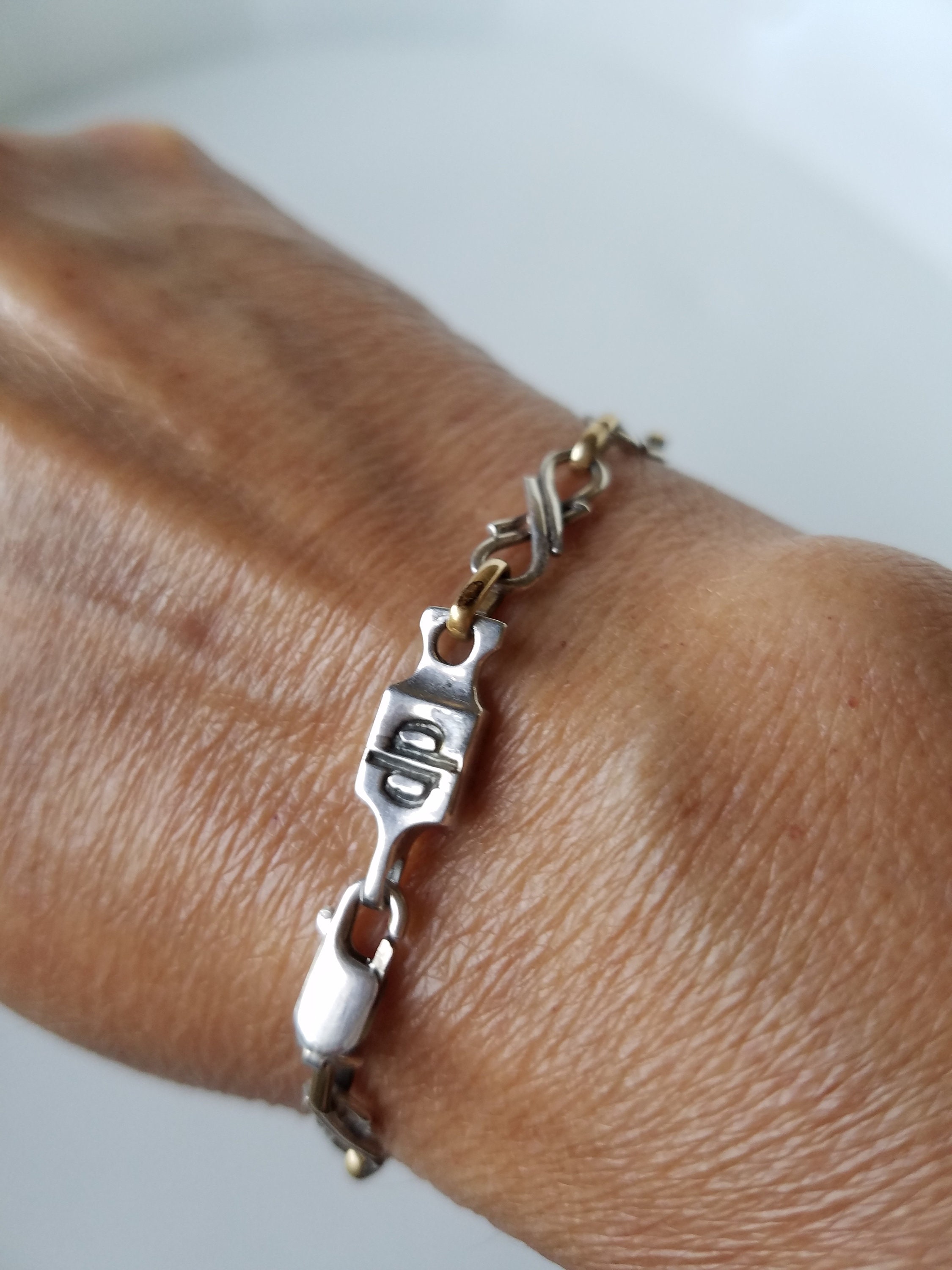 Sterling Silver Circle Link Heart Toggle Bracelet TF-13