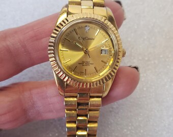 Vintage Ladies Oleg Cassini Diamond Quartz Watch W/big Round  display picture 1