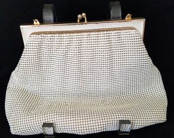 Whiting & Davis #2983 Gold Frame And Beige Metal Mesh Evening Bag For Bridal N Prom With Kiss Clasp