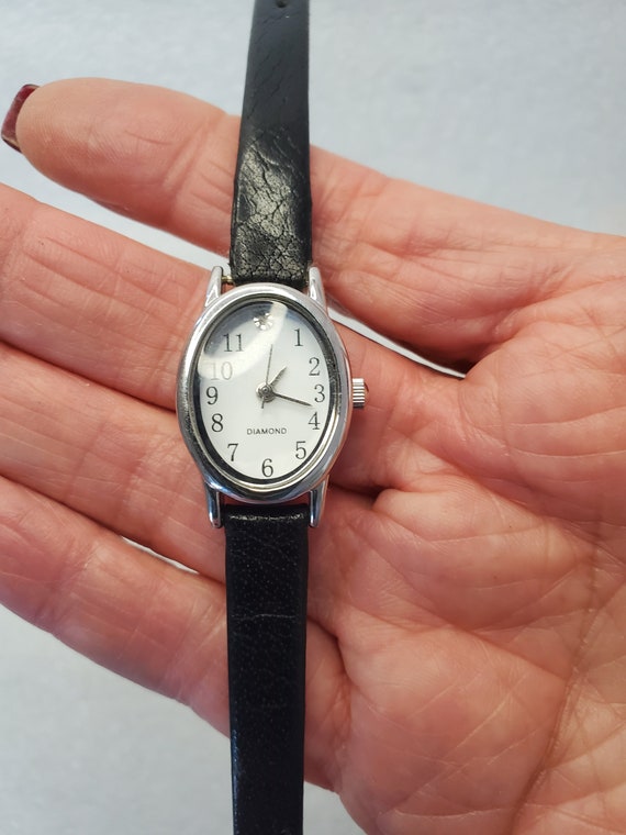 Vintage Ladies Diamond Quartz Timekeeper Watch W/… - image 6