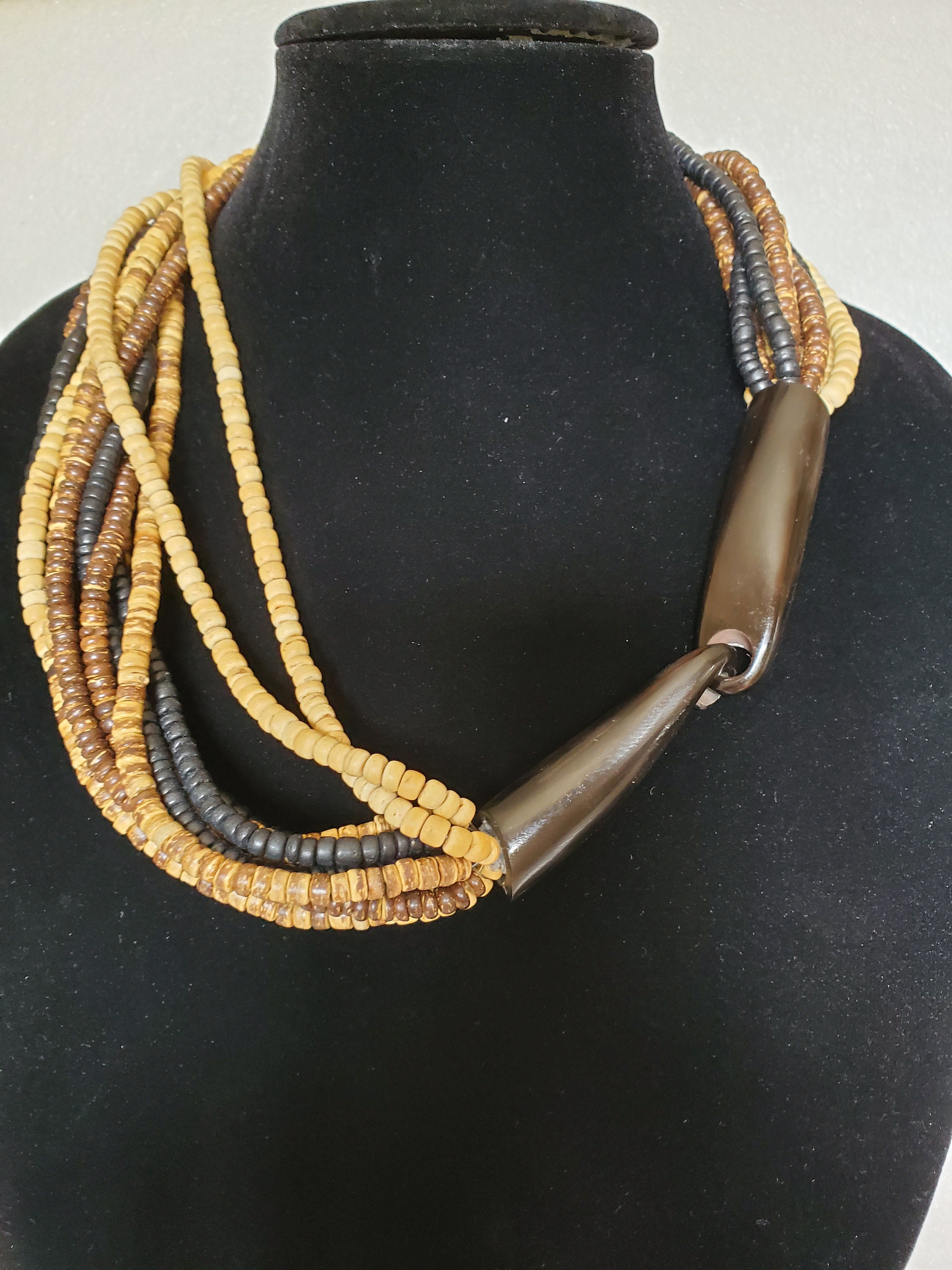 Collier Ras Du Cou Gerda Lynggaard Monies Noll - Années 80 - Matière Corne Et Bois - Occasion