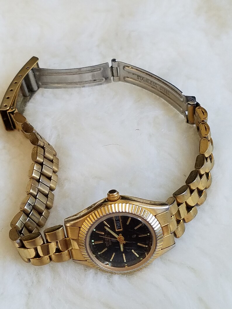 citizen watch gold and silver