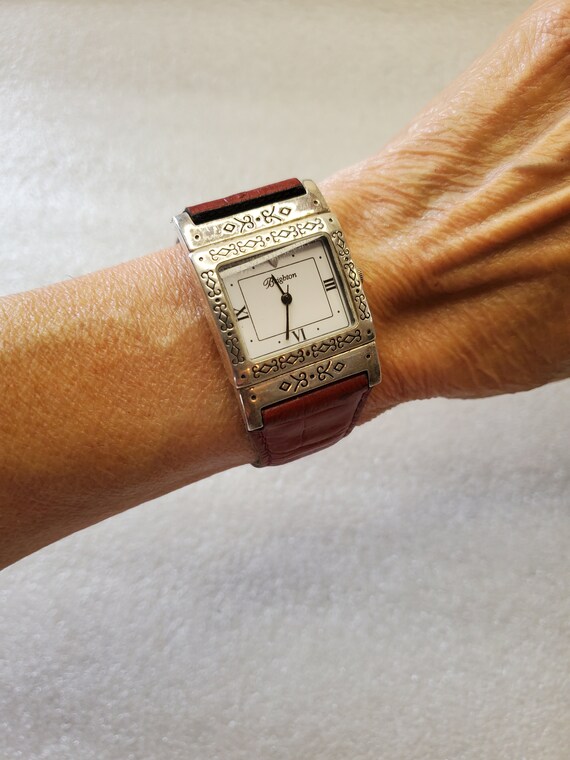 Vintage Brighton Plymouth Ladies Wristwatch W/Whit