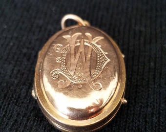 Antique Chunky 14K Rose Gold Engraved Locket Monogram &quot;DW&quot; Pendant Locket Hallmark XIV Victorian Large Rose Gold Locket No Chain