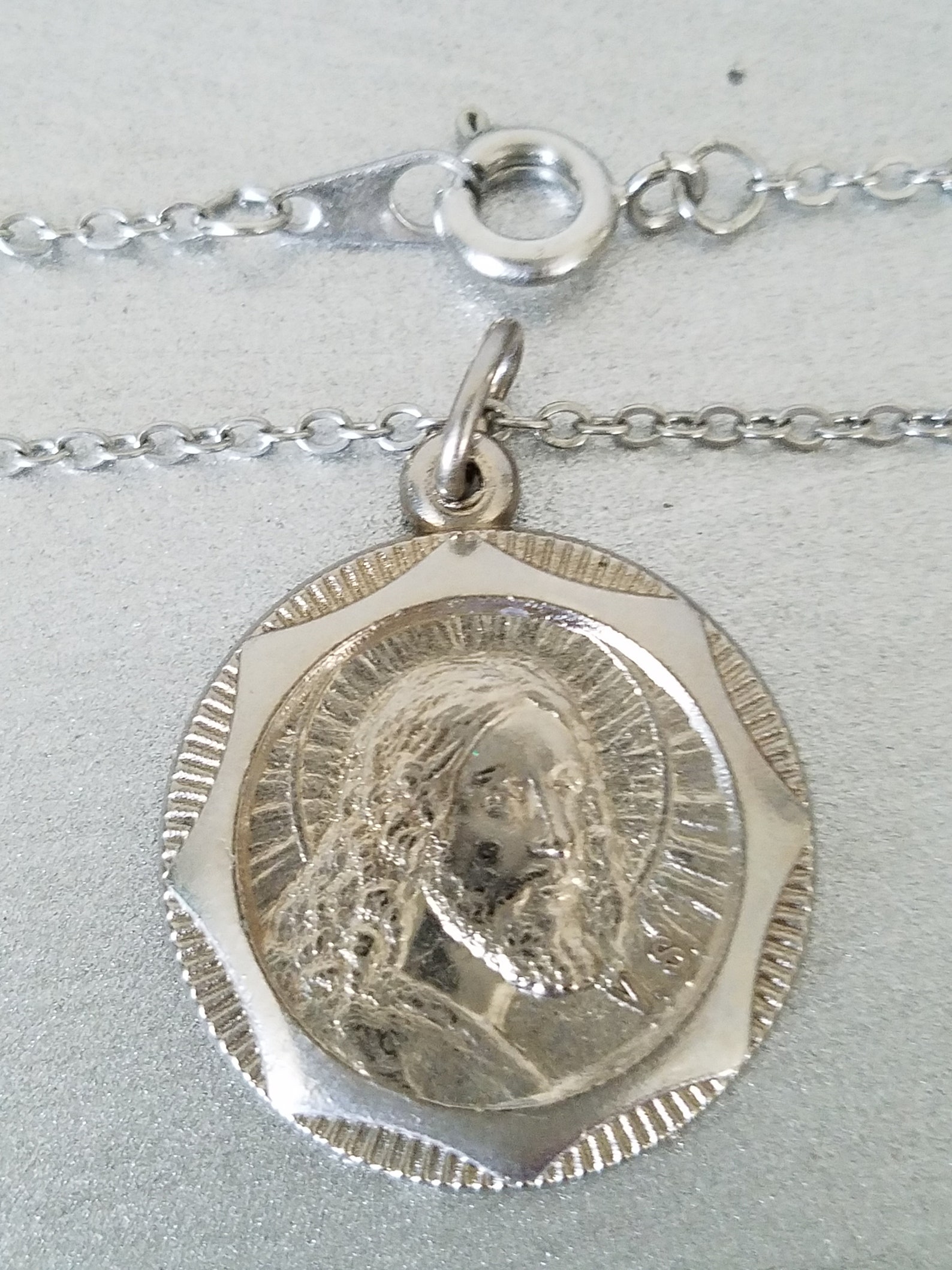 Vintage Jesus Christ Medal Pendant Necklace Religious Etsy