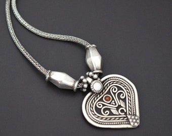 Indian Heart Amulet Silver Beads Necklace with Snake Chain