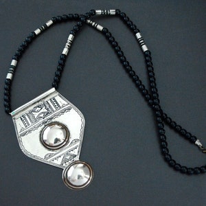 Tuareg Silver Necklace with Amulet - Tuareg Necklace - Tuareg Jewelry - Ethnic Necklace