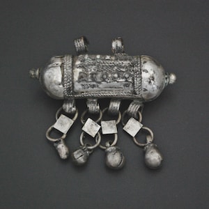 Yemeni Bedouin Pendant with Bells - Bedouin Hirz Pendant - Yemen Hirz Pendant
