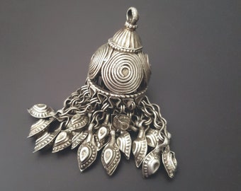 Old Uzbek Silver Tassel Pendant - Central Asian Jewelry - Uzbek Jewelry - Uzbekistan Jewelry