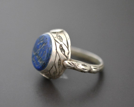 Afghani Lapis Lazuli Intaglio Ring  - Size 9 - Tu… - image 2