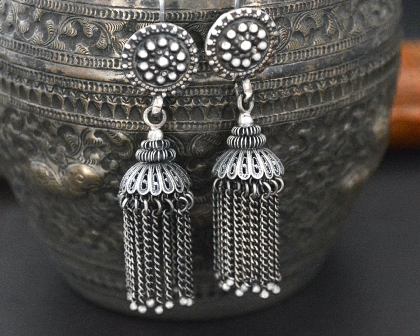 Indian Traditional Bollywood Silver Oxidized Kashmiri Jhumka - Foto 13