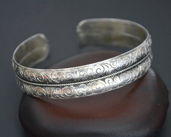 Buy Nepali Silver Cuff Bracelet With Carvings Online in India Etsy