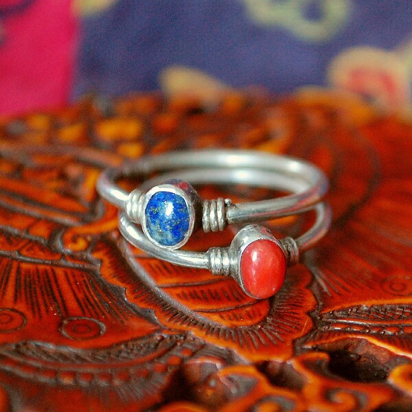 Ethnic Coral Lapis Lazuli Ring Set