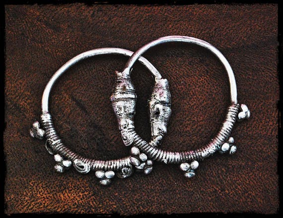 Antique Oman Bedouin Hoop Earrings - Tribal Hoop E