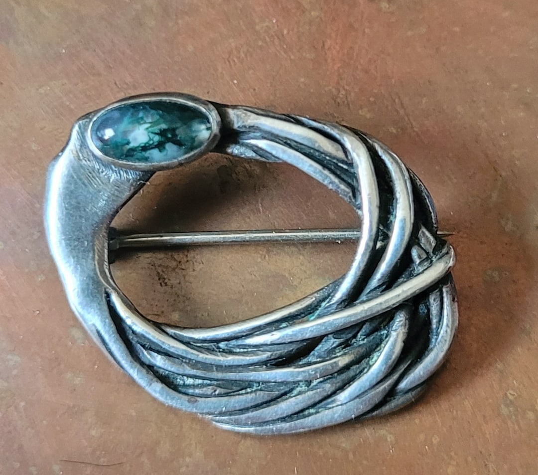 Greenwich Village Beatnik Style 1950s Pin Brooch Phyllis Sklar